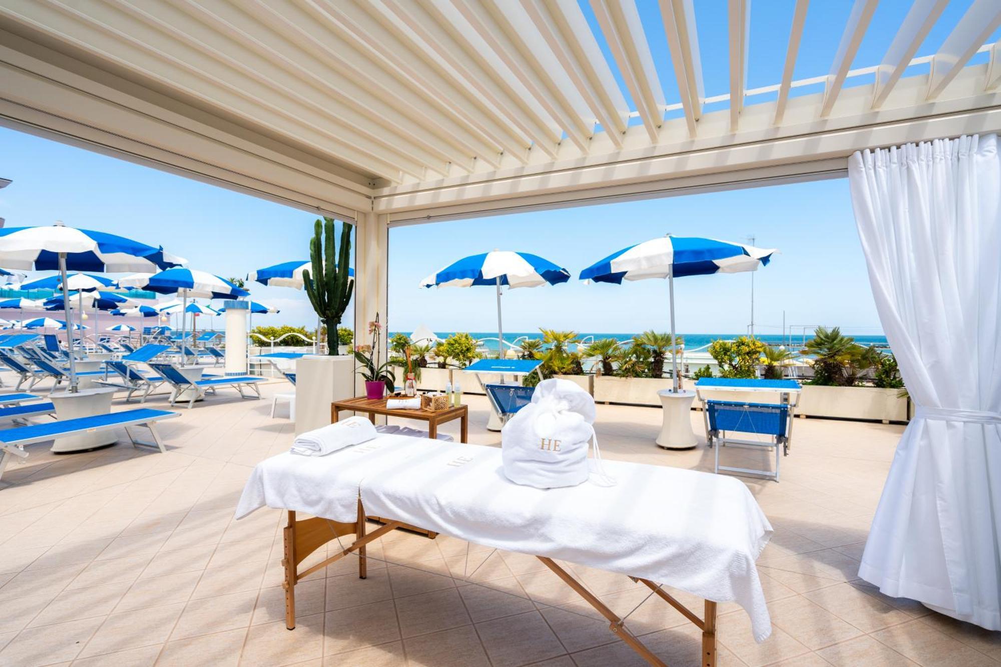 Hotel Excelsior Cesenatico Eksteriør bilde