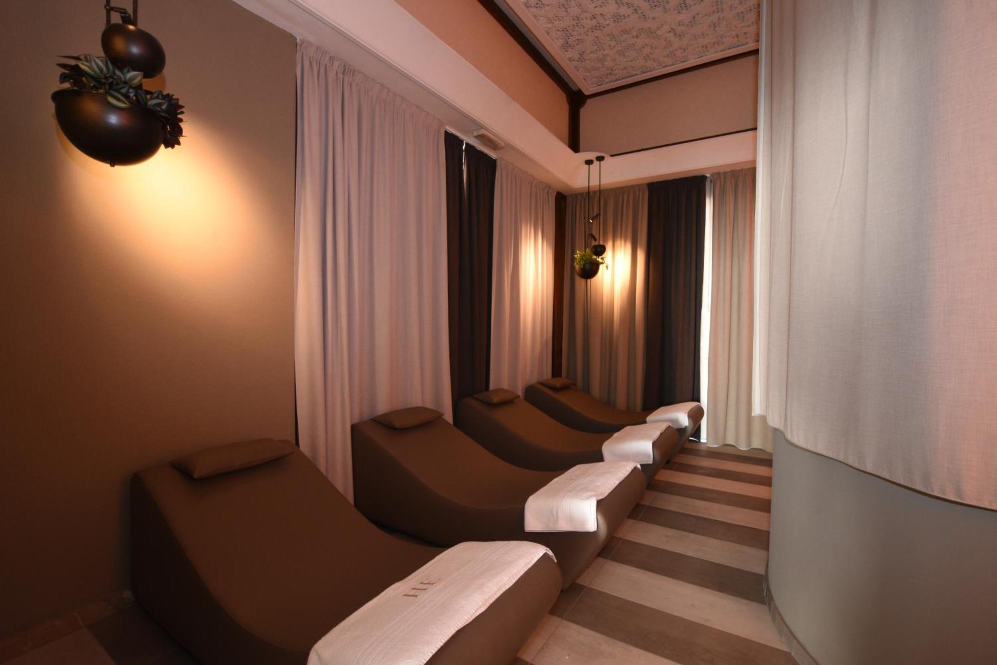 Hotel Excelsior Cesenatico Eksteriør bilde